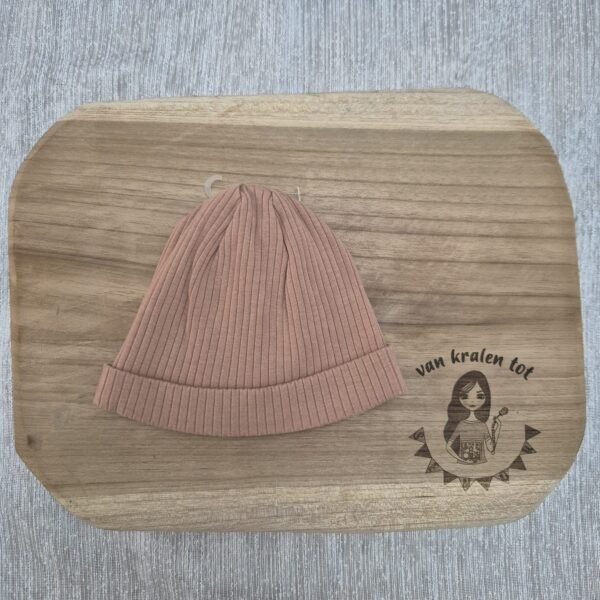 Newborn baby muts Dark sand brown