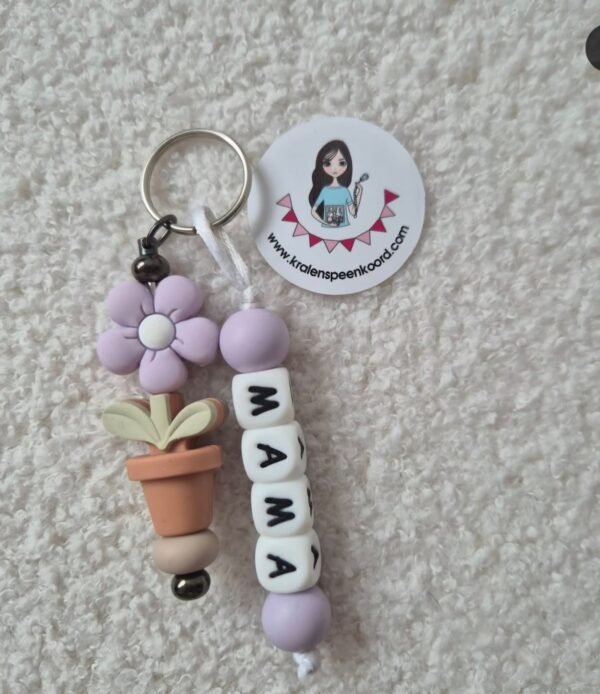 Sleutelhanger/ tashanger mama/oma Bloem lila